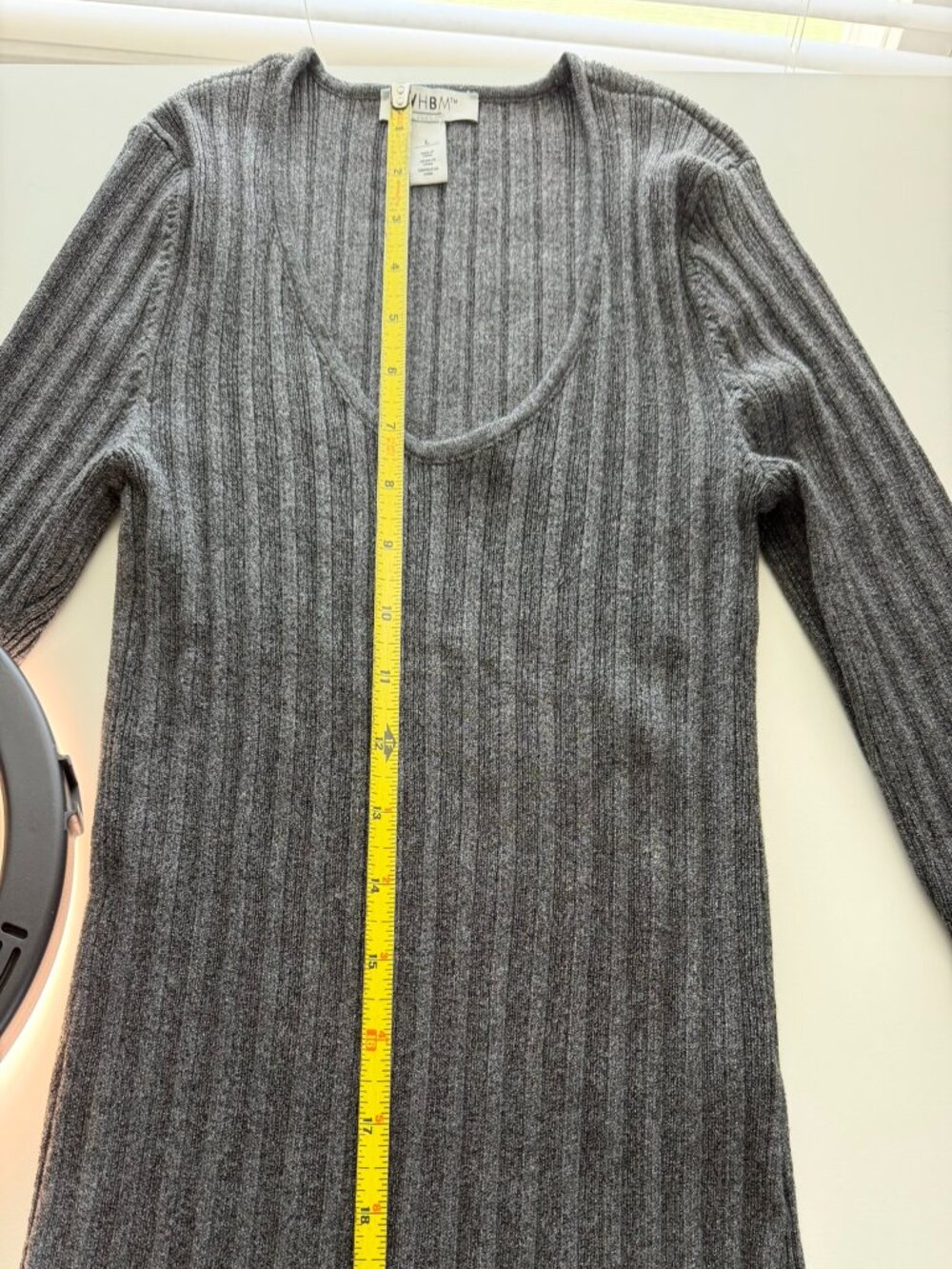 White House Black Market Grey Sparkly Top Long Sleeve Sz L - Picture 4 of 6